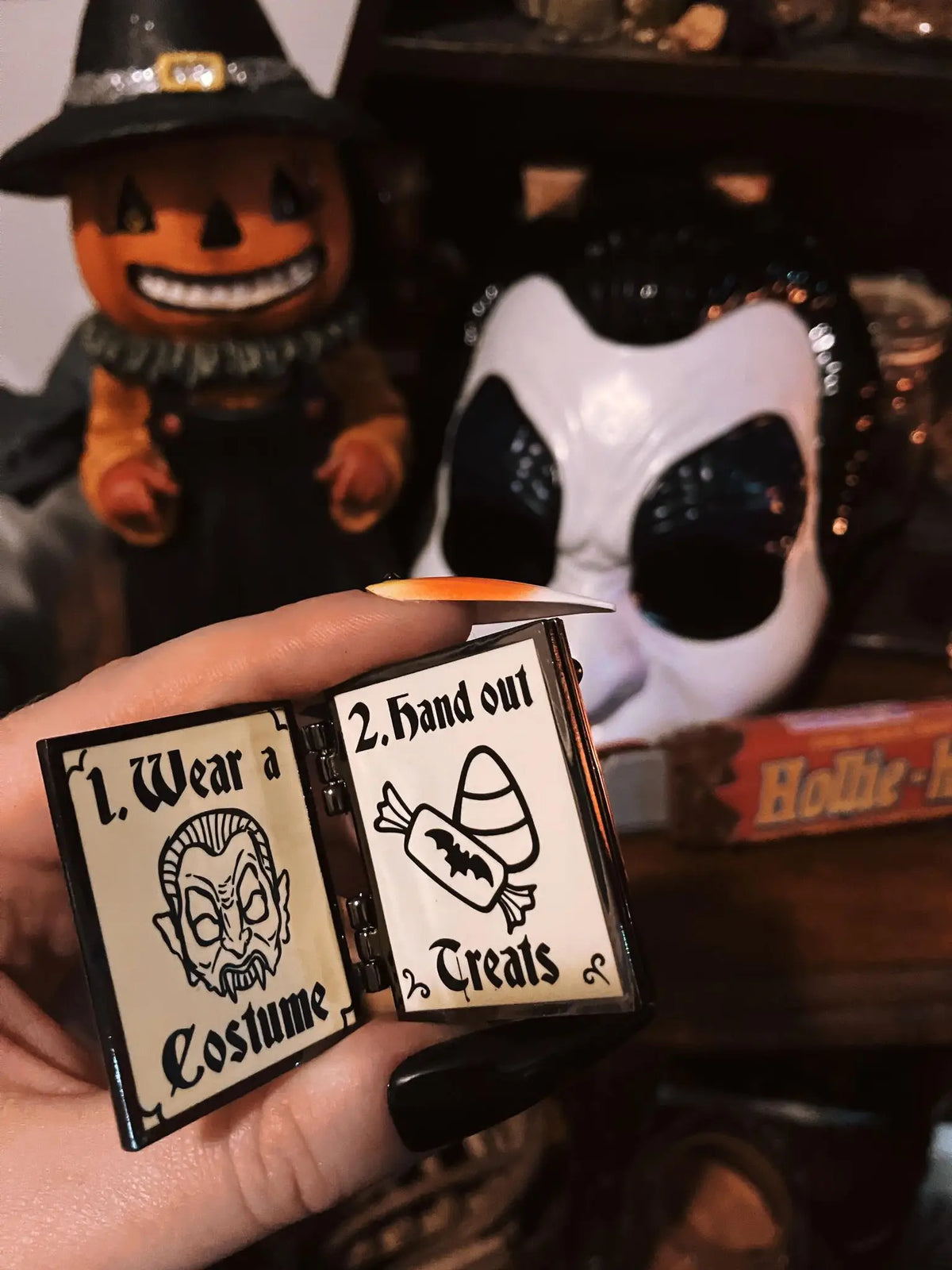 The Rules of Halloween - "Trick 'r Treat" Hinged Book Pin